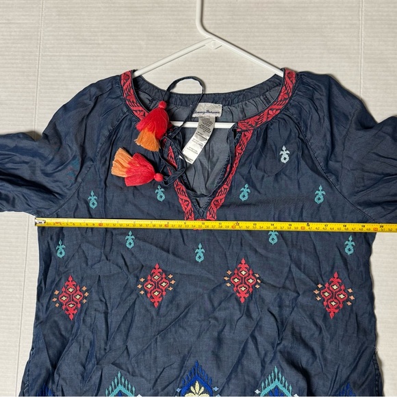 Tommy Bahama Women’s Embroidered Tunic Swim Coverup. Size XXS. - Picture 4 of 4